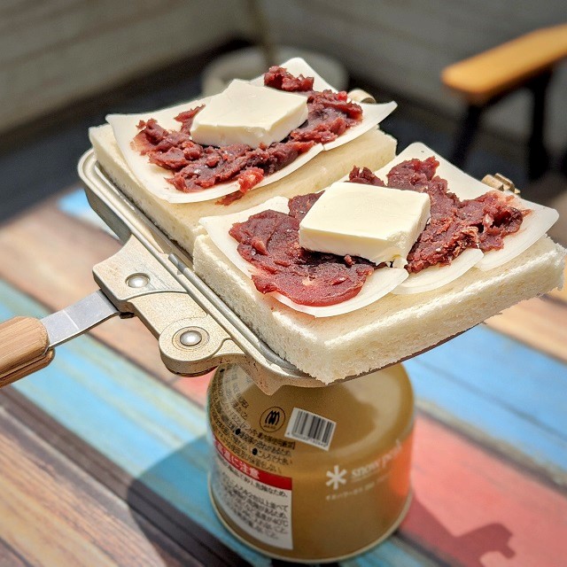 ホットサンドメーカーの人気レシピ25選 インスタでバズったおすすめ料理を大公開 ベランダ飯 キャンプとアウトドア飯と田舎暮らし開拓記