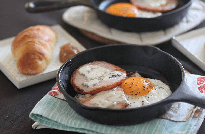100年使える一生モノ ロッジのスキレットを徹底解説 おすすめサイズ一覧や他社スキレットとの比較も ベランダ飯