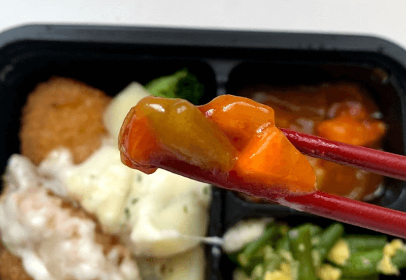 ヨシケイのシンプルミール、野菜のトマト煮込み